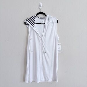 NWT Catalina woman’s White full zip towel Cover-Up size XL hooded summer beach